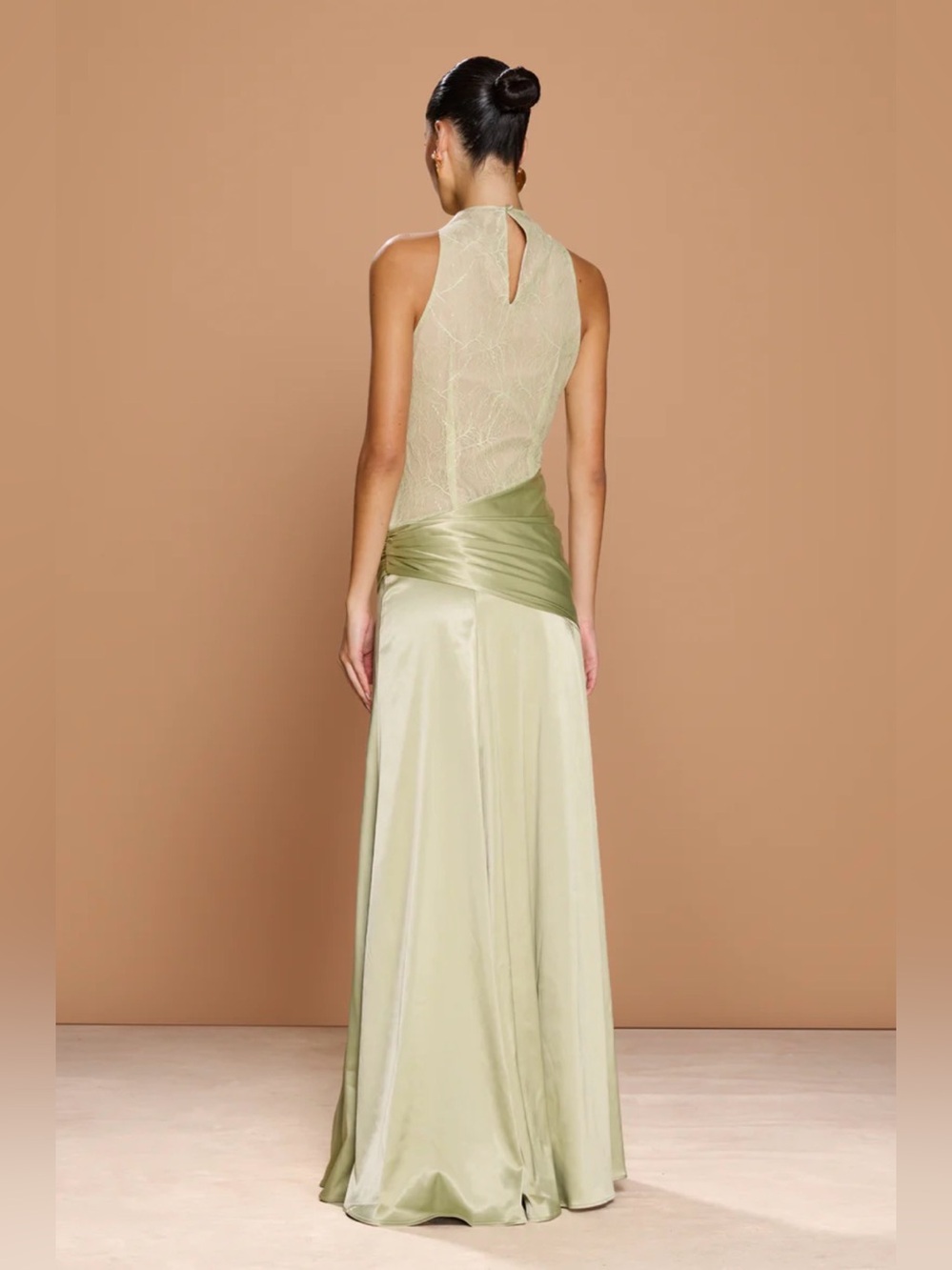 Sonya Moda Dalia Gown - Picture 2 of 4